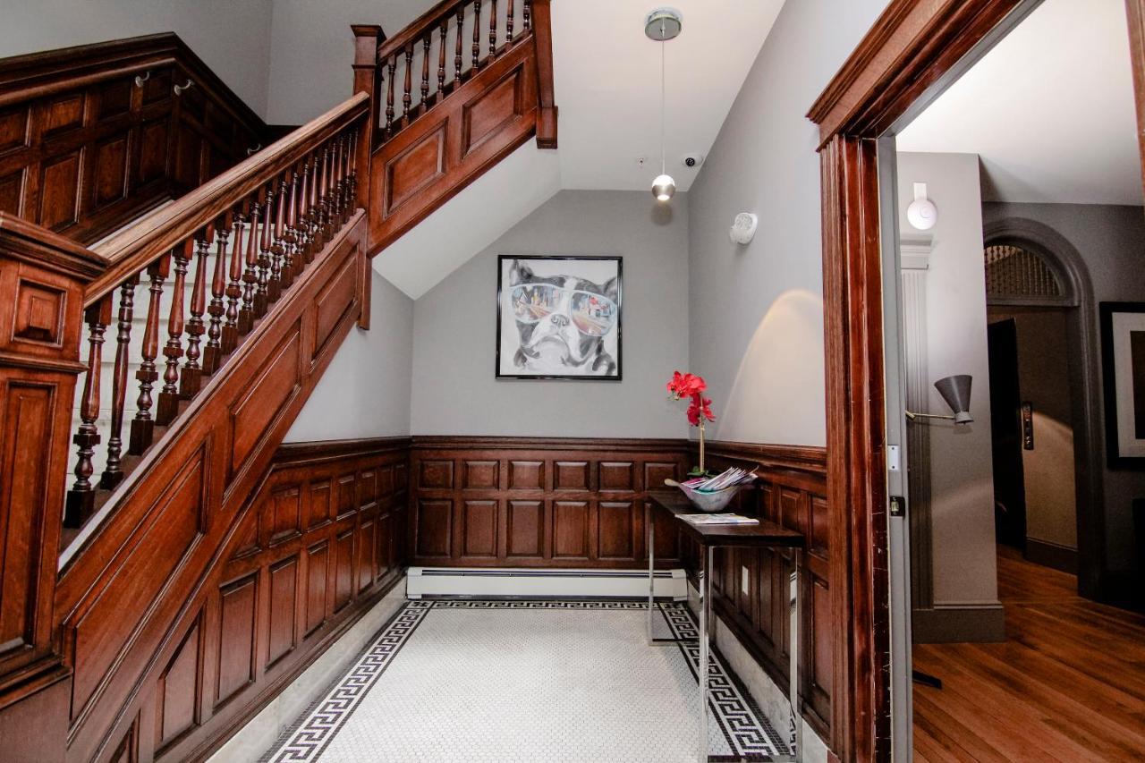 A Stylish Stay W/ A Queen Bed, Heated Floors.. #18 Brookline Exterior foto